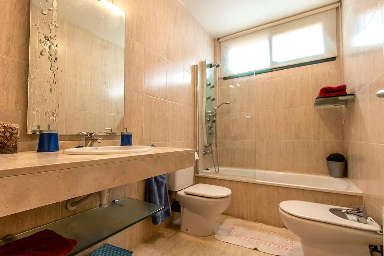 Casa de Férias 3 Bedrooms House At Tarragona 500 M Away From The Beach With Shared Pool Enclosed Garden And Wifi Espanha