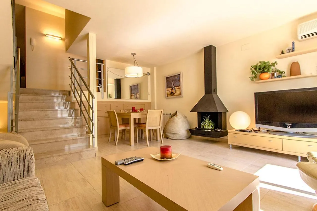 Holiday home 3 Bedrooms House At Tarragona 500 M Away From The Beach With Shared Pool Enclosed Garden And Wifi